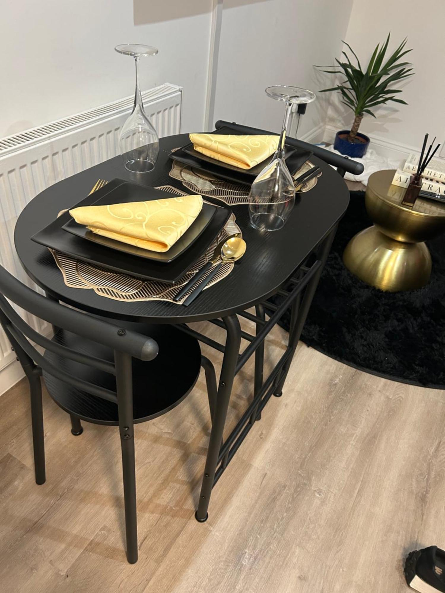 Qties Luxury Home Лондон Экстерьер фото